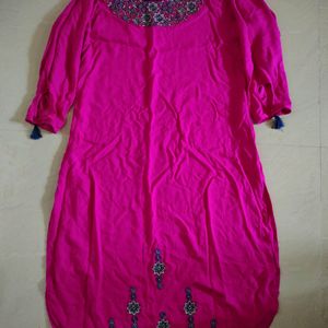 Beautiful Long Kurti Having Embroidery