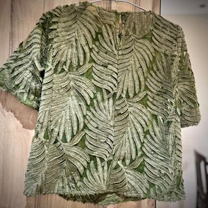 Leaves Designed Top