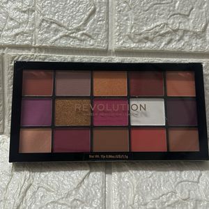 Makeup Revolution Eyeshadow Palette