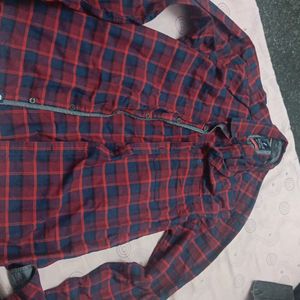 Red And Blue Checkered Shirt Size L