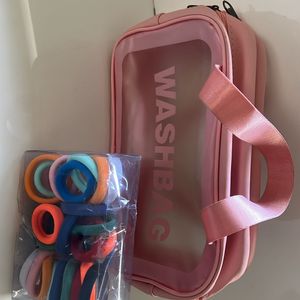 Washbag (makeup Bag)Plus Set Of Rubber Bandds