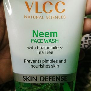 VLCC neem face wash