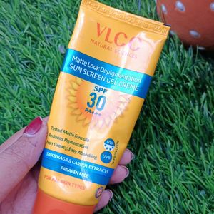 VLCC matte Look Sun Screen Gel Cream