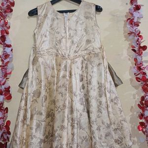 Beautiful Frock For 4 To 6 Year Girls