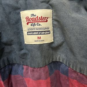 Roadster Men Maroon & Navy Blue Checked Shirt