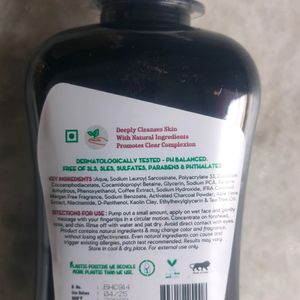 Mamaearth Charcoal Face Wash