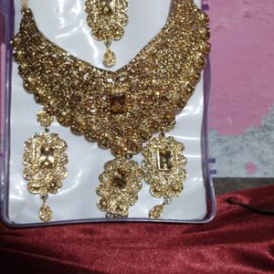 Party Wear Necklace Set