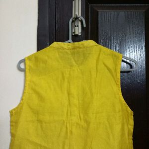 Sleeveless Kurti With Pant