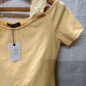 Elegant Cream Off-Shoulder Top for Women - Small t