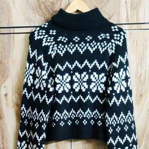 Black & White Designer Baggi SweTer Size-42