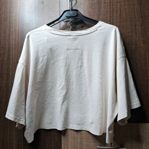 H&M Oversized Crop Tshirt