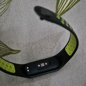 MI Band 4 With Charger