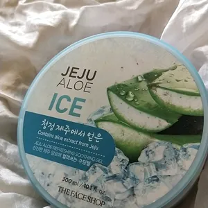 The Faceshop Ice Smoothing cream