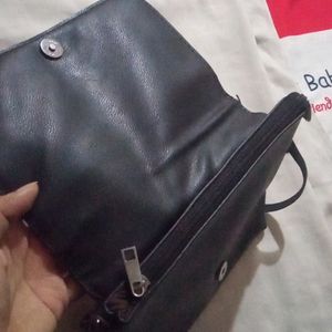 Sling Bag Black