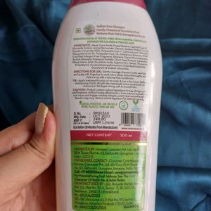 [PRICE DROP] Mamaearth Shampoo & Glowee Hairmask