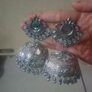 Silver Jhumkha earring