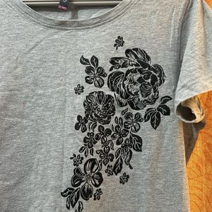 Women T-shirt