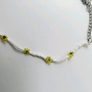 Sale Yellow Daisy Choker