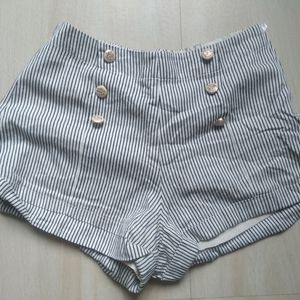 Black And White Stripped Shorts