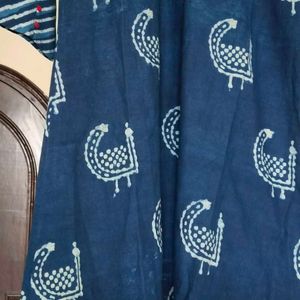 Navy Blue Printed Kurta With Designer Sleeves