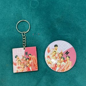 Bts Keychain And Broch 💜