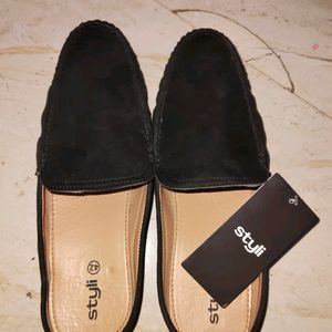 Classic Men Loafer