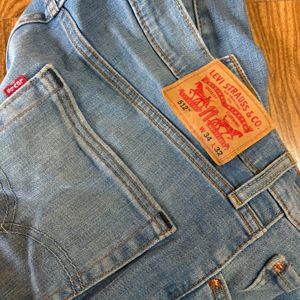 Levis Men Blue Jeans