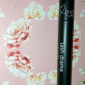 💞Plum Lash Drama Mascara💞