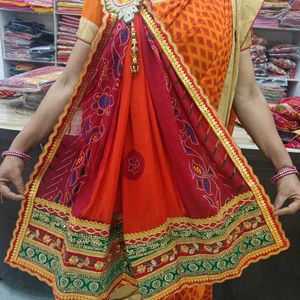 Rajasthani Pure Chiffon Marwadi Broch Odhna