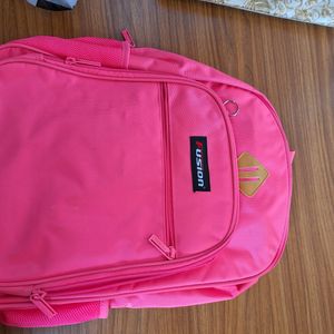 HTIwBackpack fusion neon Pink Brand New Large Capa