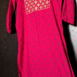 Pretty Zari Design Yoke Part kurti