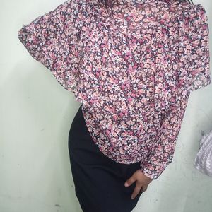 Red Floral Print Front Gathered Shirt