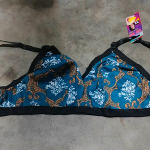 Women Full Coverage Non Padded Bra Not Used