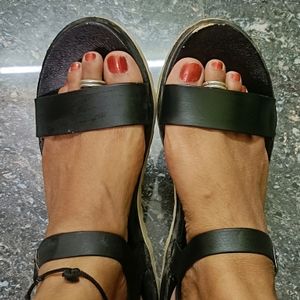 Black Sandal