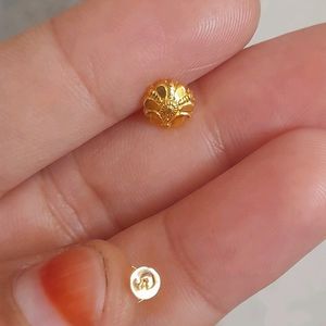 Beautiful New Flower Desine Studs