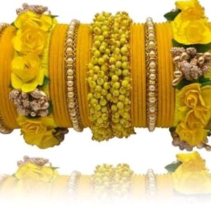 Haldi Bangle Set