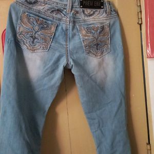 Ripped low-rise Denim