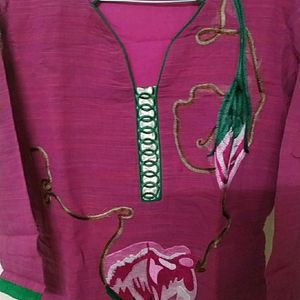 Floral Embroidery Kurta