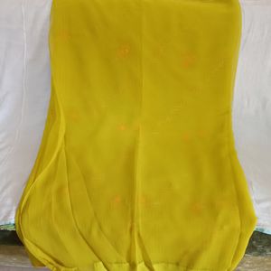 Light Weight Saree With Blouse