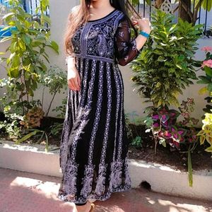 Women's Chikankari Kurti