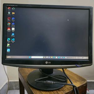 LG Flatron W1952S Monitor