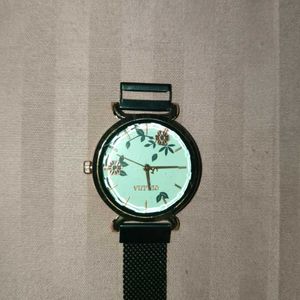 Girls Watch