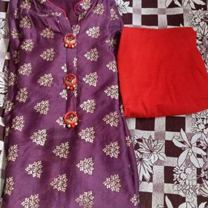 Ladies/Girls Kurti with Leggings