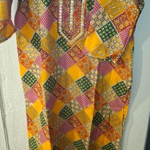 Beautiful Printed Kurti (Women's)