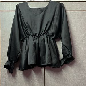 Black Clinched Party Wear Top