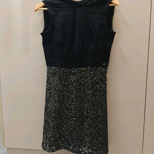 PRICE DROP !! Tommy Hilfiger Black Party Dress