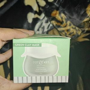 Dot And Key Green Clay Mask