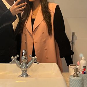 Pink Sleeveless Blazer