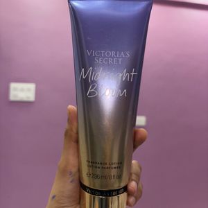 VICTORIA SECRET MIDNIGHT BLOOM LOTION