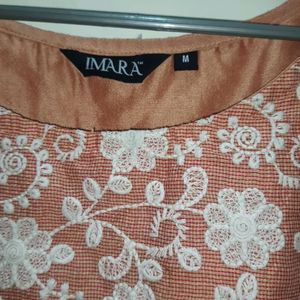 Imara Floral Embroidered Kurta🥀